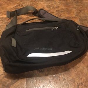 Patagonia sling bag